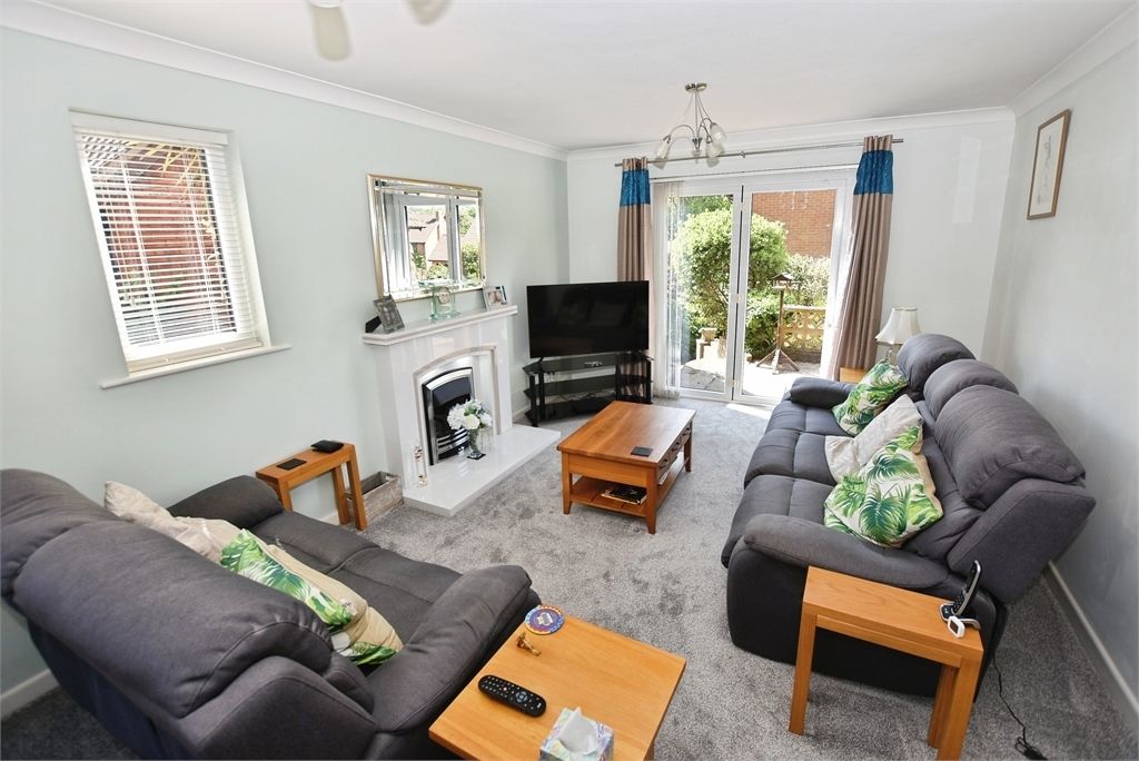 Property photo 2 of 19 Picture 2