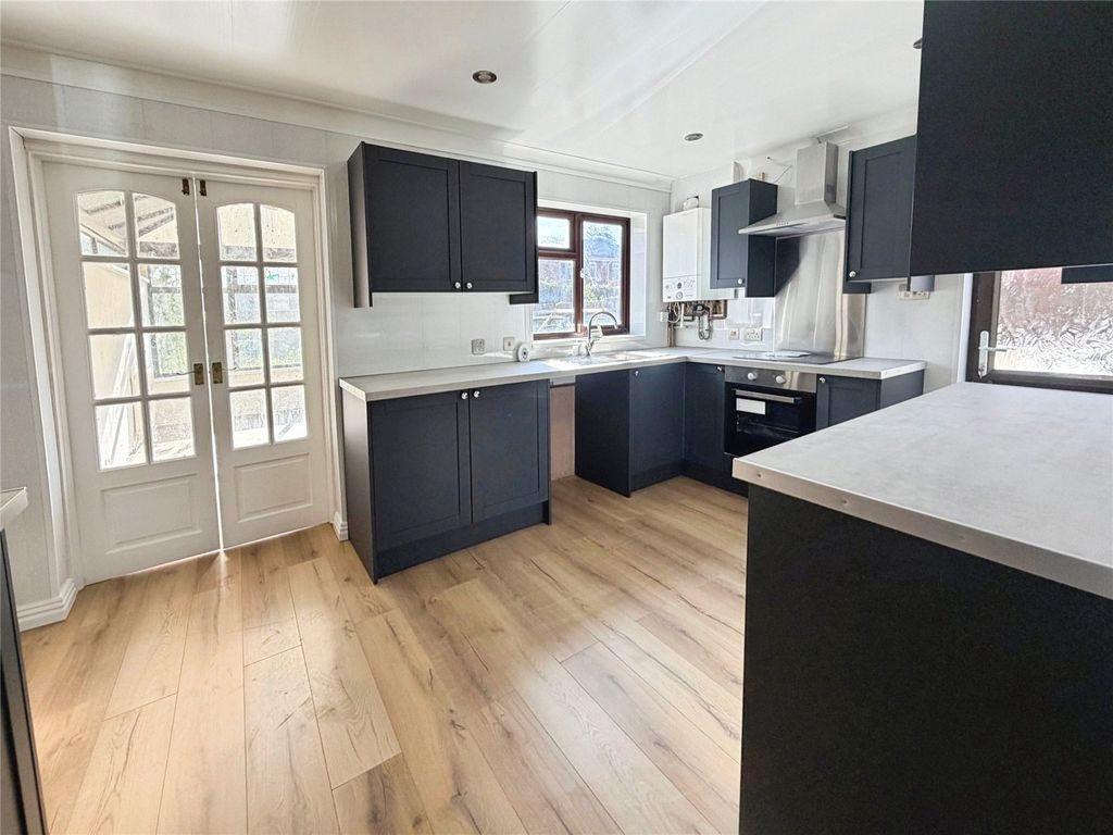 Property photo 3 of 9 Picture No. 02