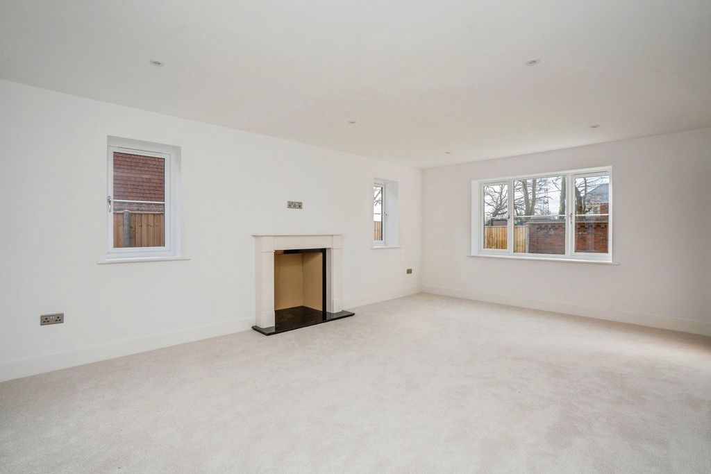 Property photo 3 of 20 Picture No. 09