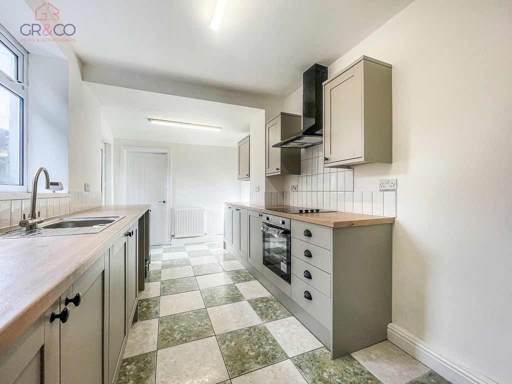 Property photo 3 of 16 Not Specified