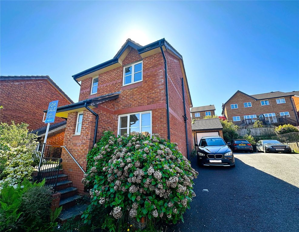 Property photo 1 of 32 Picture No. 20