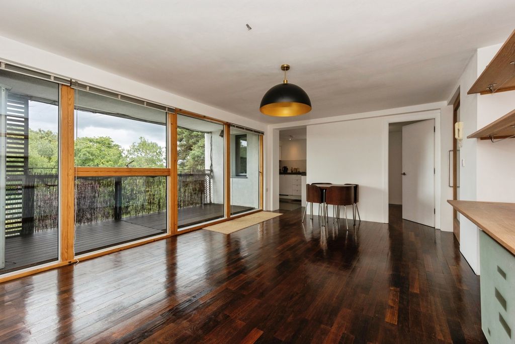 Property photo 1 of 28 Pbox-Img.Jpg