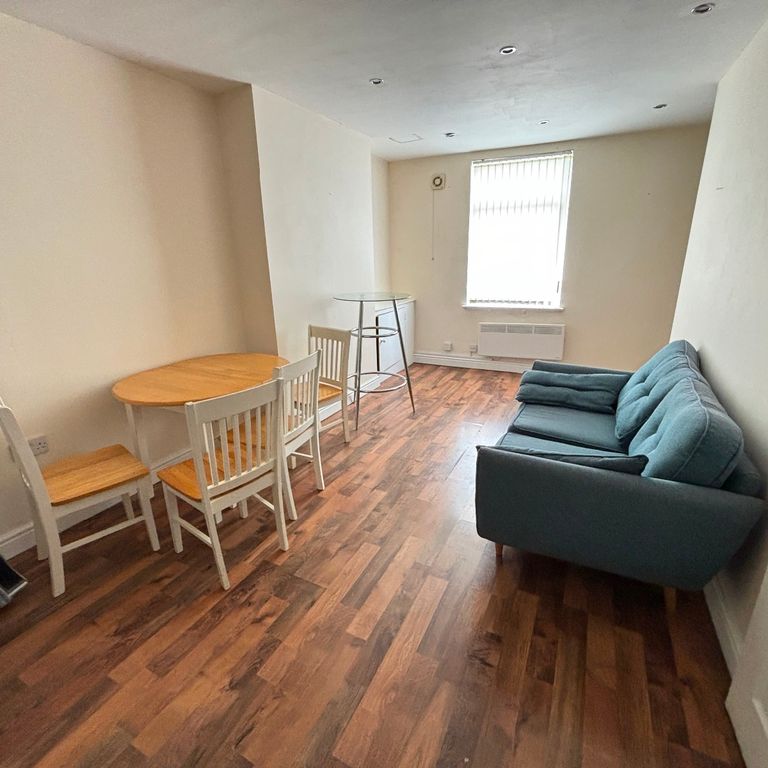 Property photo 3 of 6