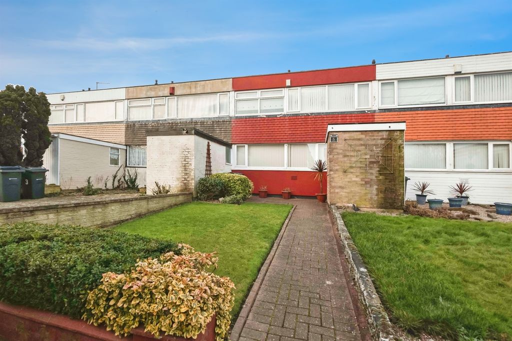 Property photo 1 of 17 Image