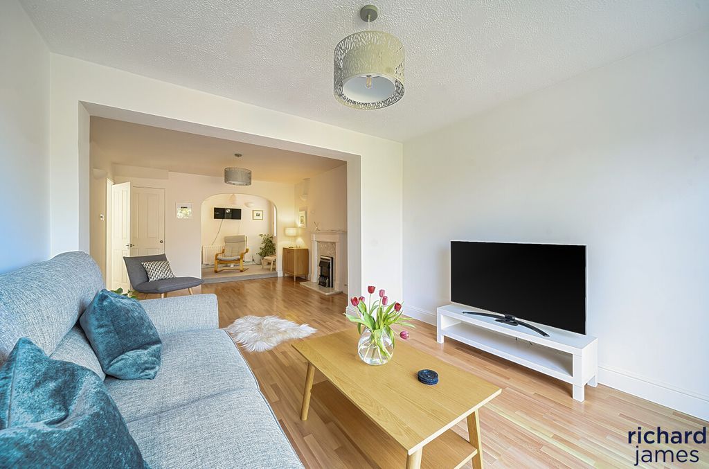 Property photo 3 of 18 Ad00d31d469c409Da0106Fd6B005853d