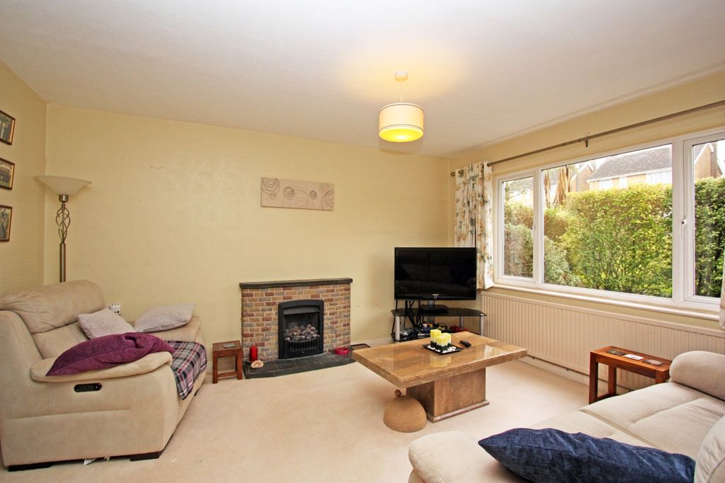 Property photo 3 of 18
