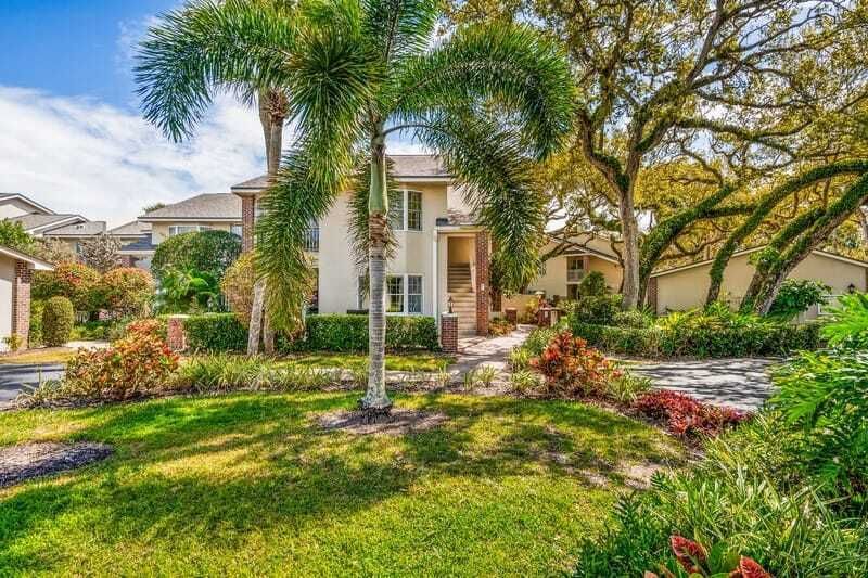 Property photo 1 of 31