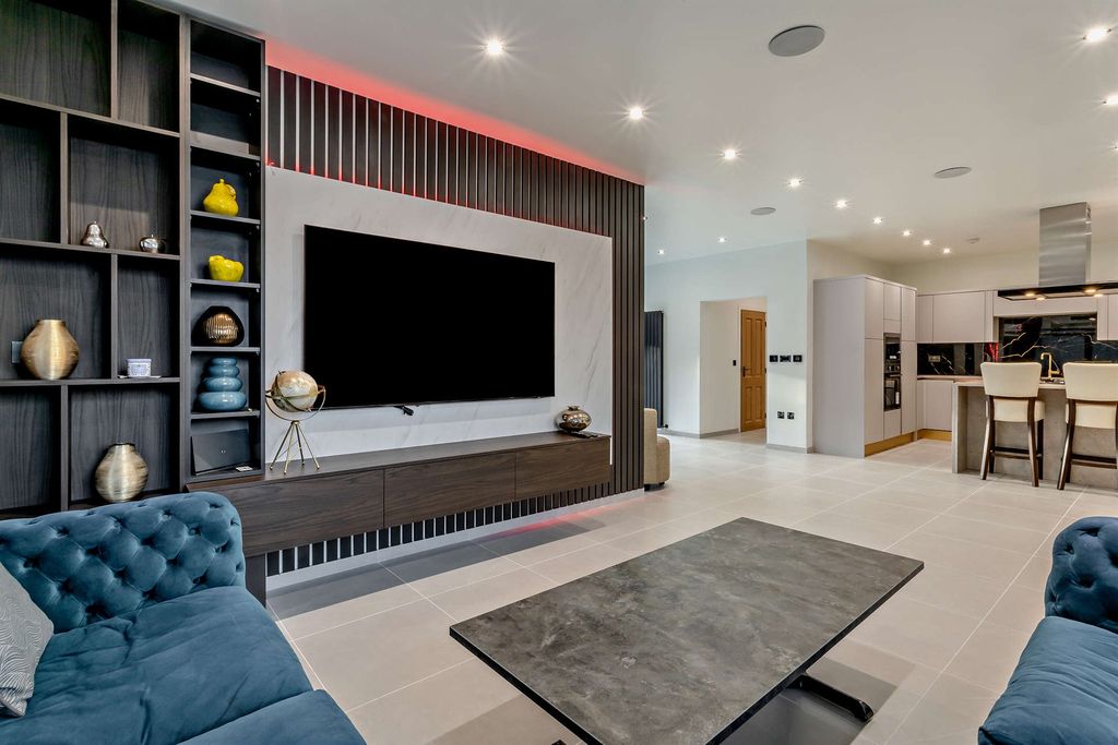 Additional image 8 of 5 bed detached house for saleEastfield Road, Peterborough PE1