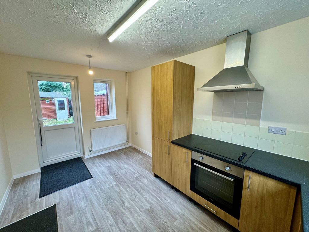 Property photo 3 of 10 Image