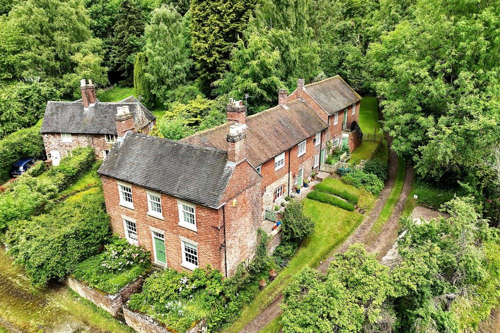 Property photo 3 of 19 Aerial View