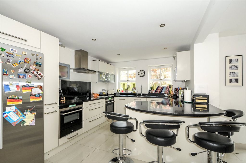 Property photo 3 of 12 Picture No. 08