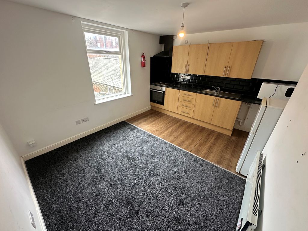 Property photo 2 of 6 Living Room