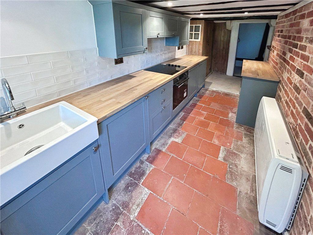 Property photo 2 of 10 Picture No. 11