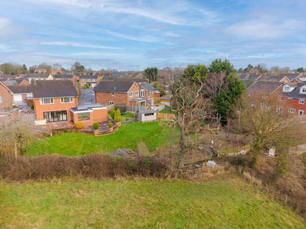 Property photo 2 of 46