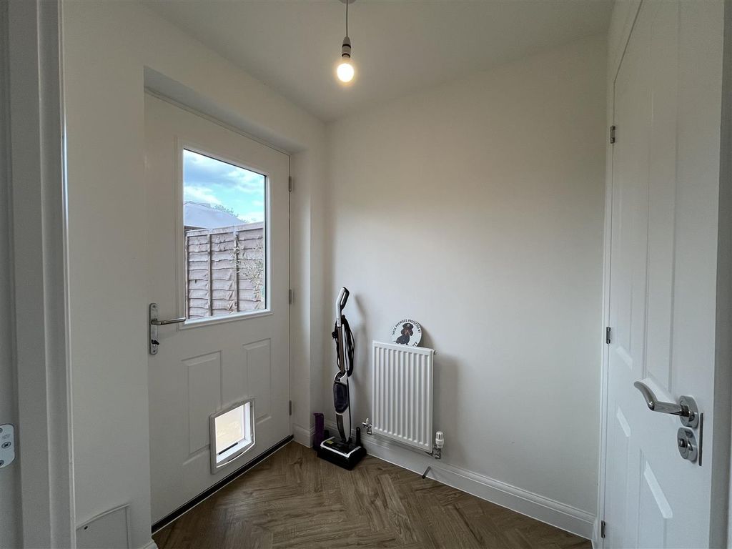 Property photo 1 of 17 Utility Area.Jpg
