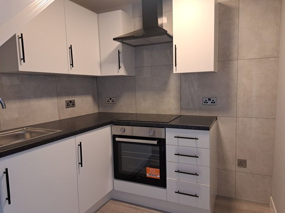 Property photo 3 of 8 Jpg