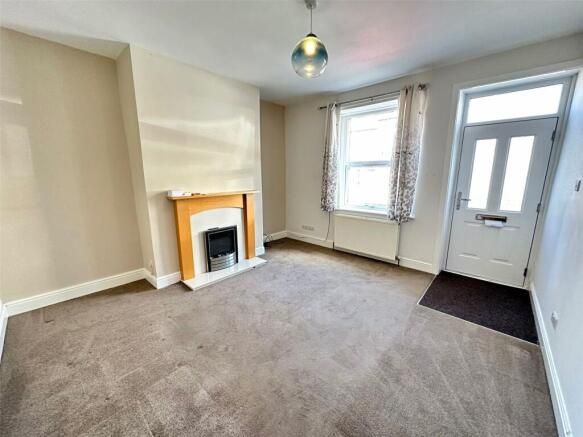 Property photo 3 of 7 C3