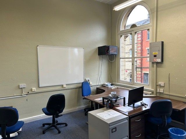 Property photo 3 of 4