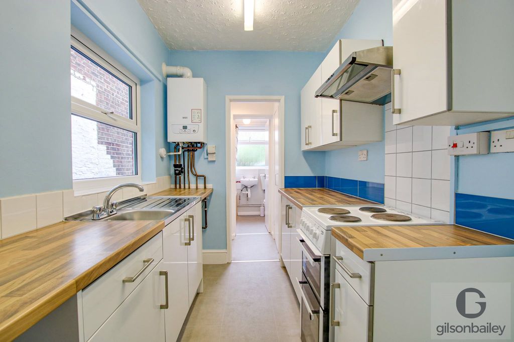 Property photo 2 of 10 Img_4365-Img_4367-2