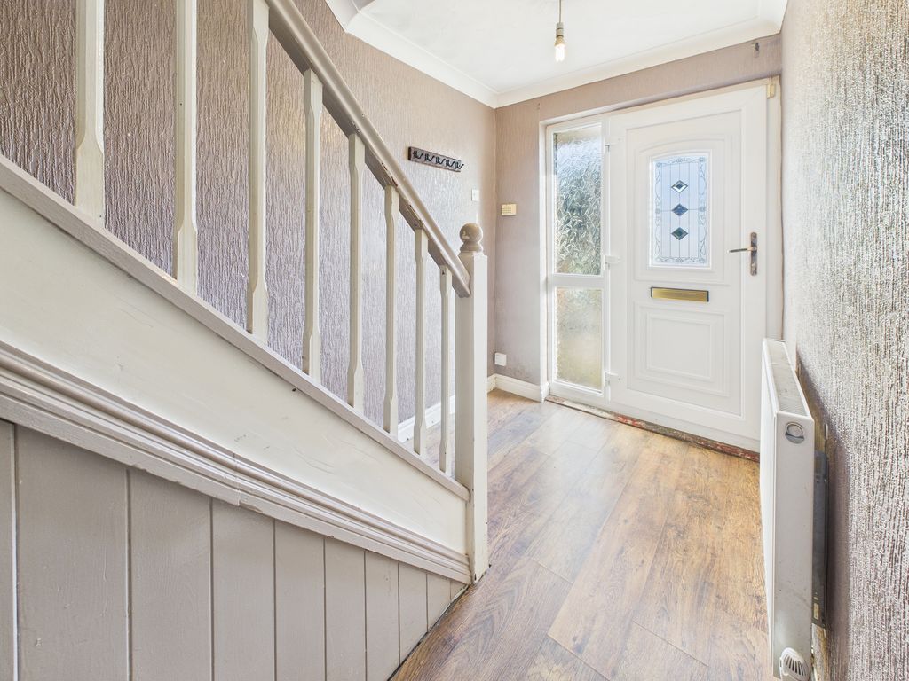 Property photo 3 of 25