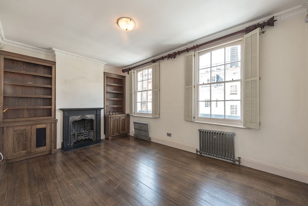 Property photo 2 of 19 Bedroom 2