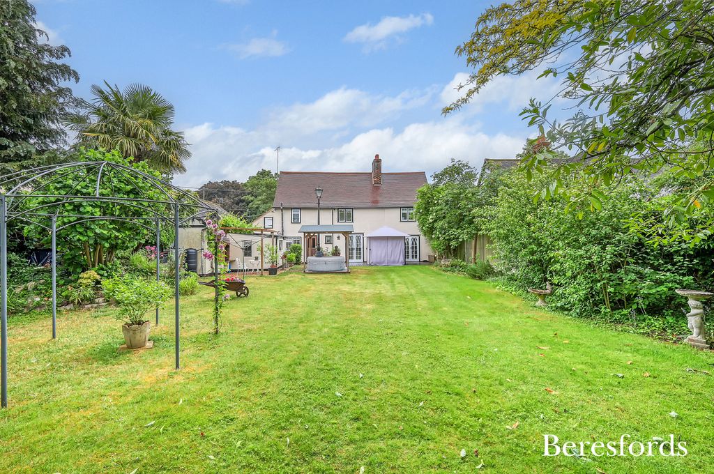 Property photo 1 of 19 Picture No. 24