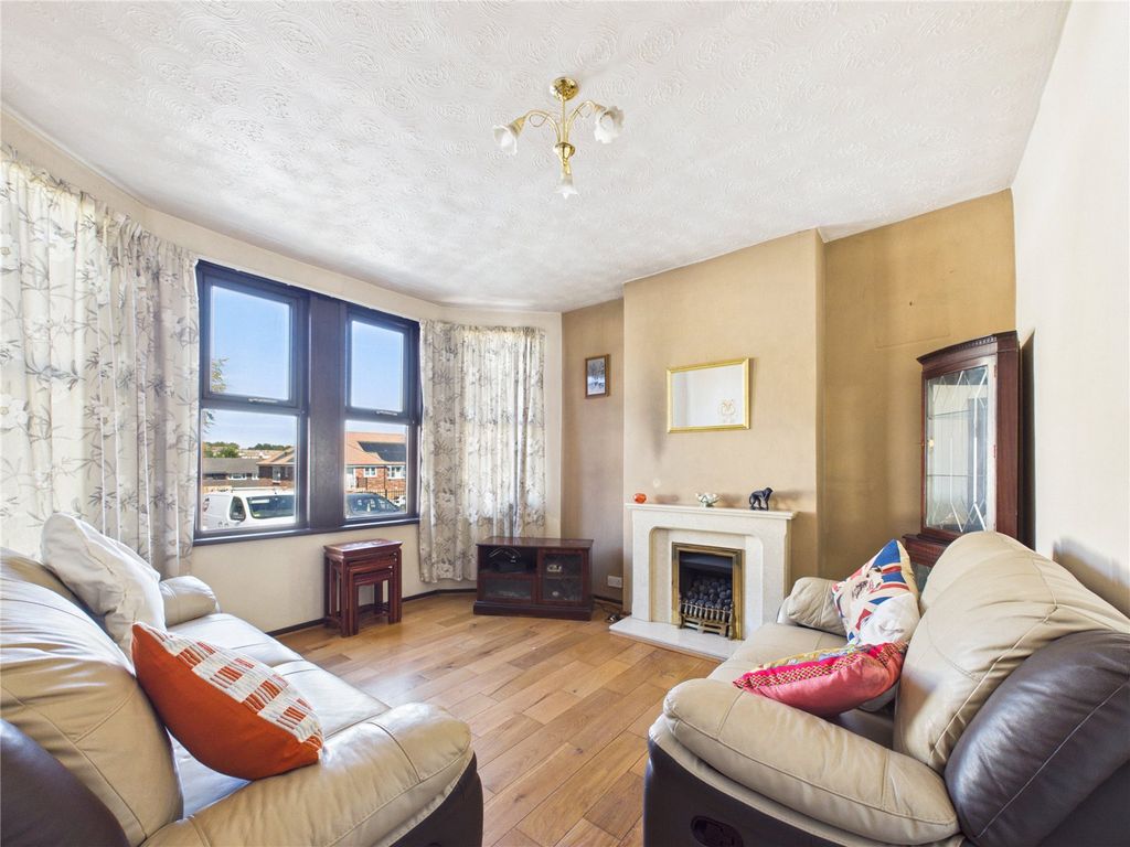 Property photo 2 of 15 Picture No. 03