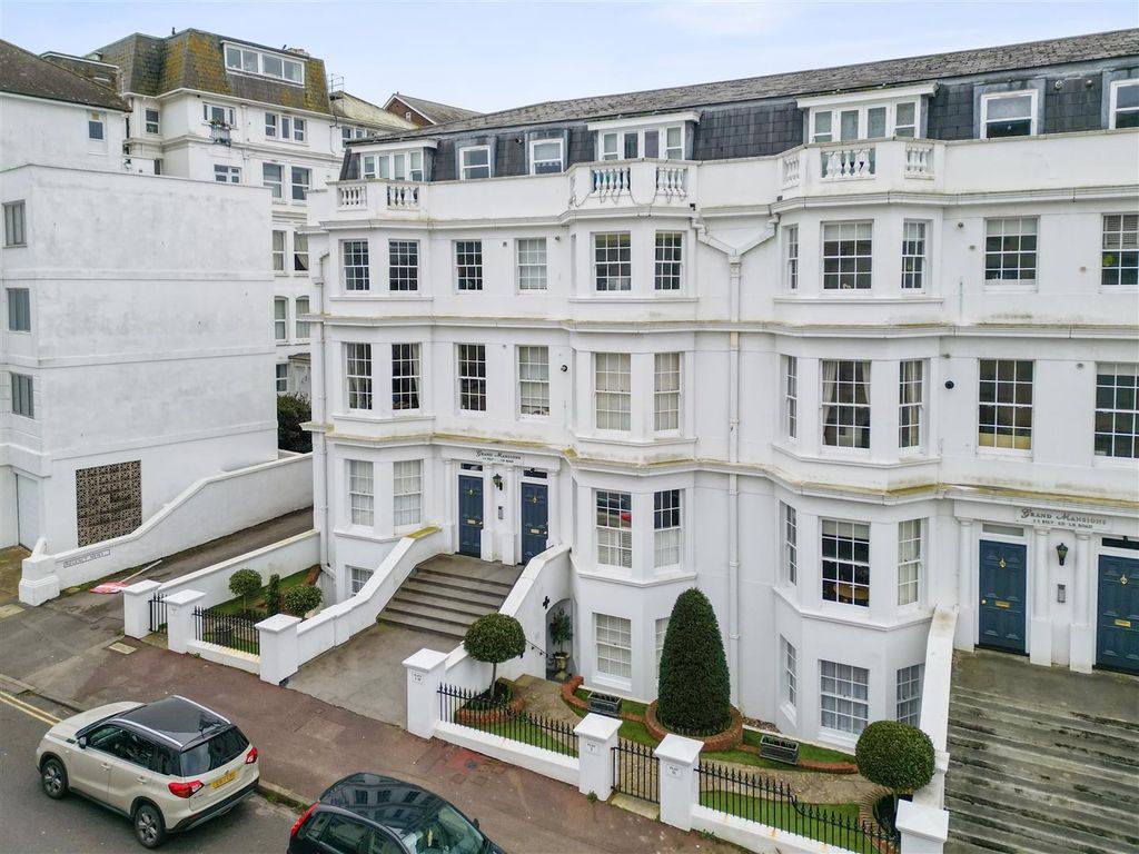 Property photo 1 of 43 Front #2.Jpg