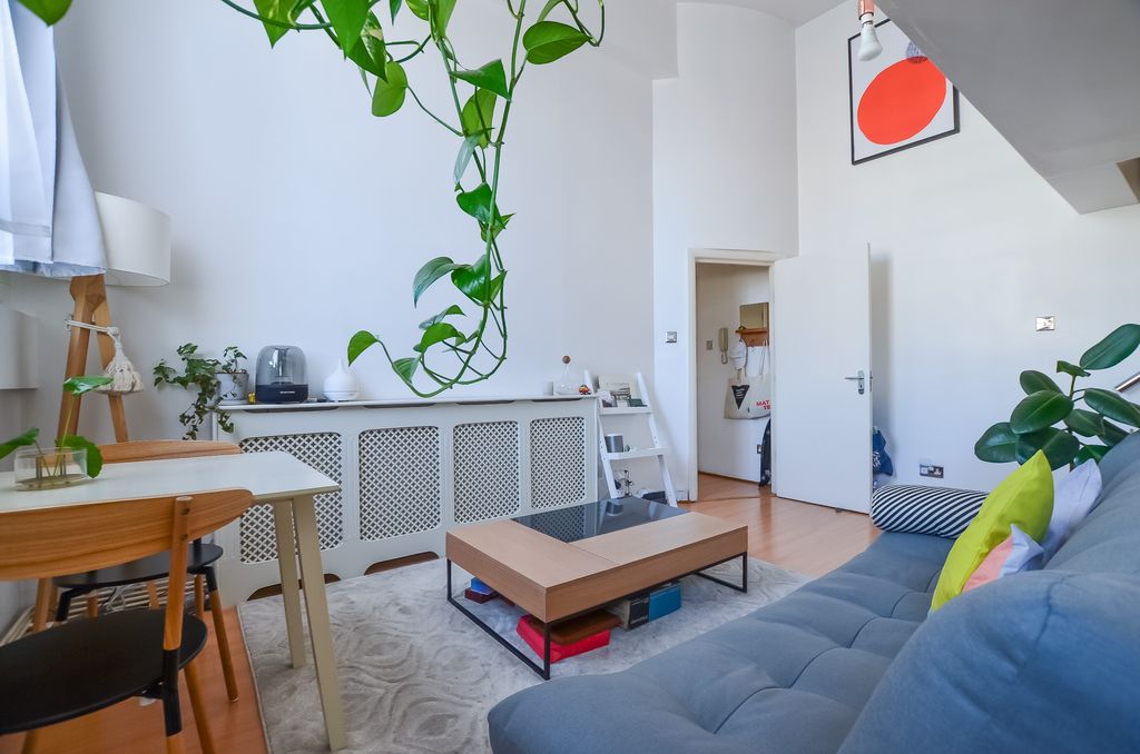 Property photo 2 of 12 Photo 18