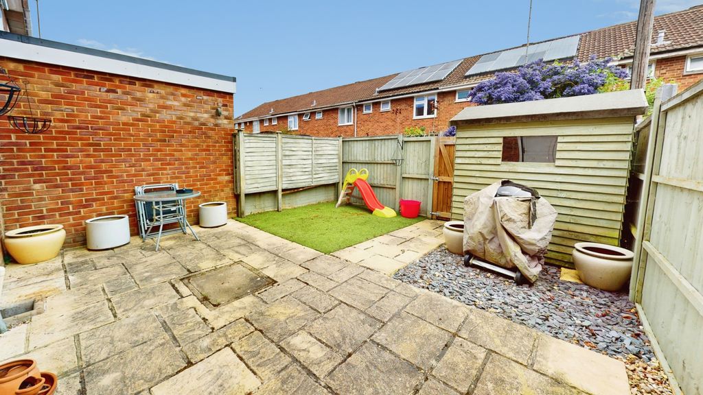 Property photo 3 of 13 7F9Fa941-05122026_145453