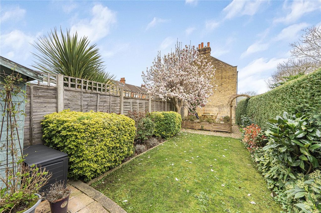 Property photo 3 of 16 Picture No. 05