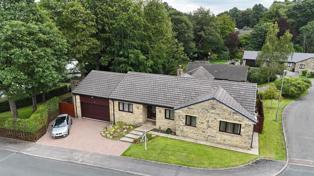 Property photo 1 of 56