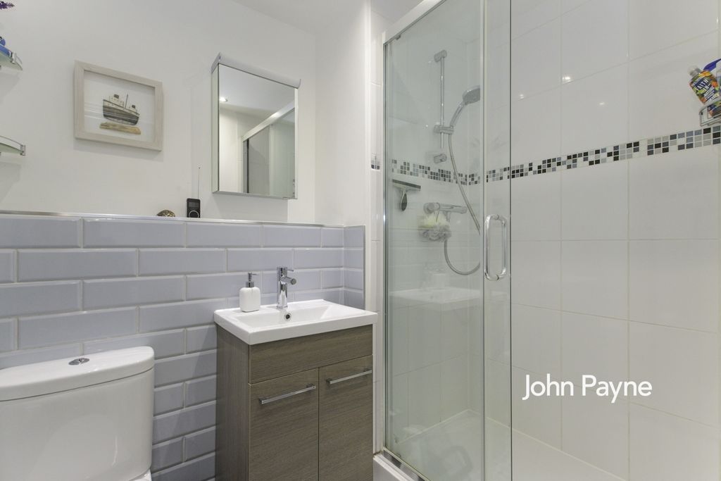 Property photo 3 of 11 Img_5709