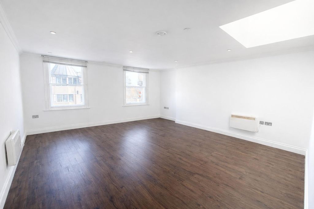 Property photo 1 of 5 Living Room.Jpeg