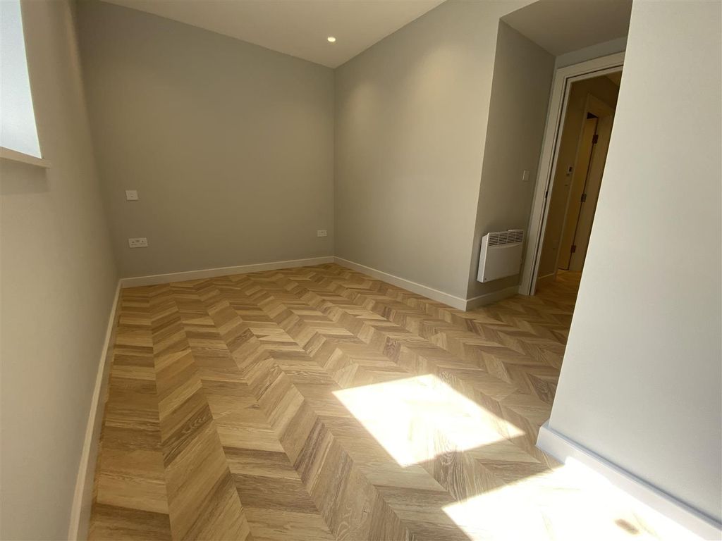 Property photo 2 of 7 Img_0110.Jpg
