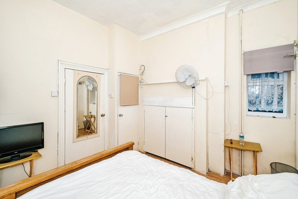 Additional image 19 of 8 bed semi-detached house for saleBeach Road, Littlehampton BN17
