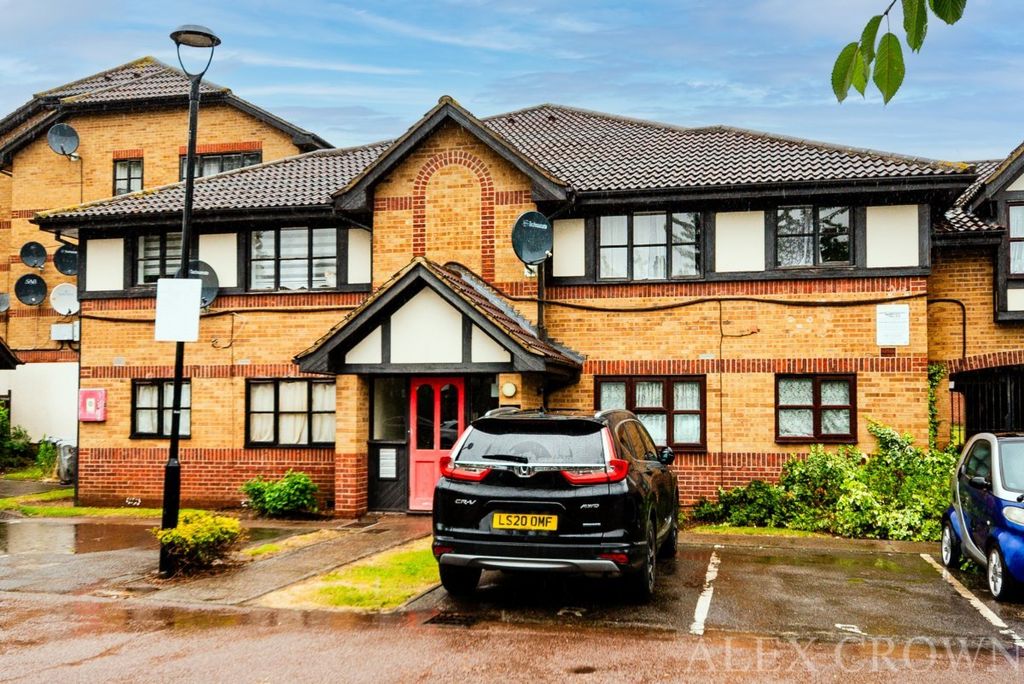 Property photo 1 of 7