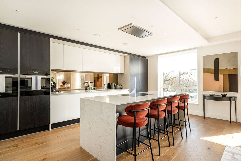 Property photo 3 of 13 Kitchen