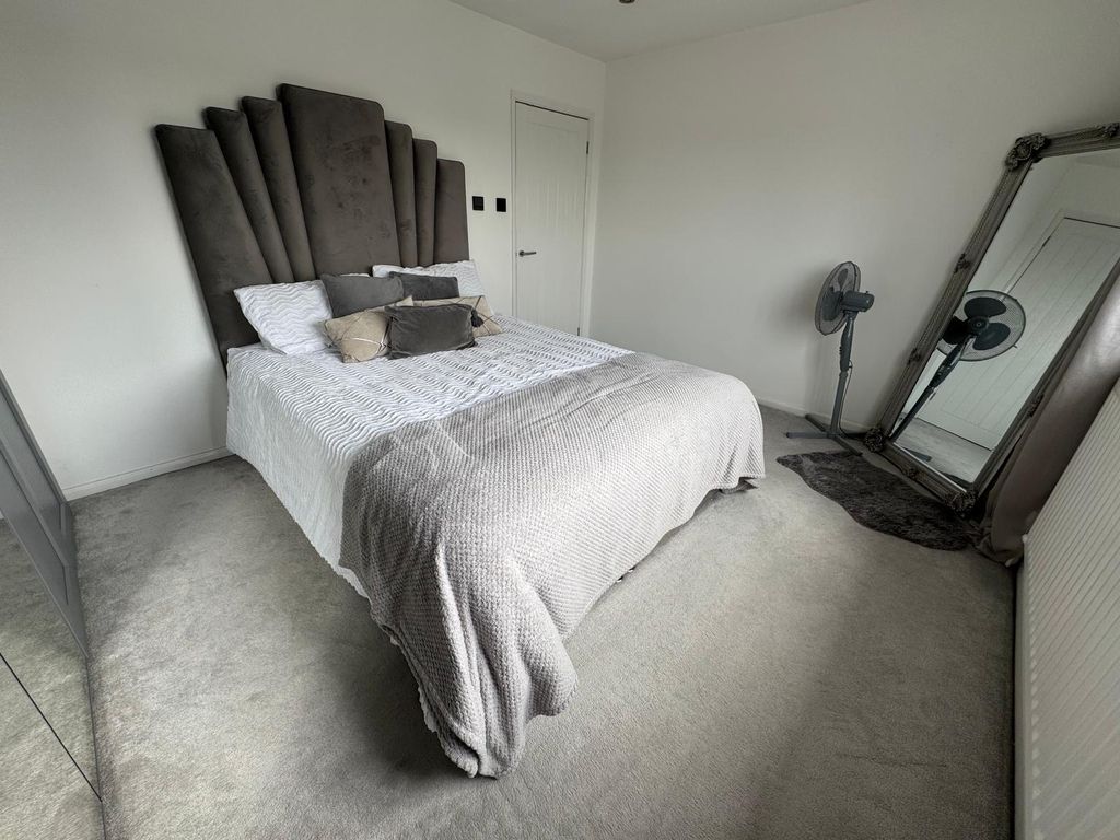 Additional image 20 of 4 bed property to rentOld Birmingham Road, Marlbrook, Bromsgrove B60