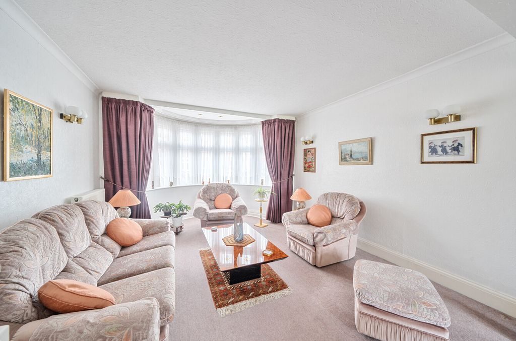 Property photo 2 of 21 1408095-6-6984c13...