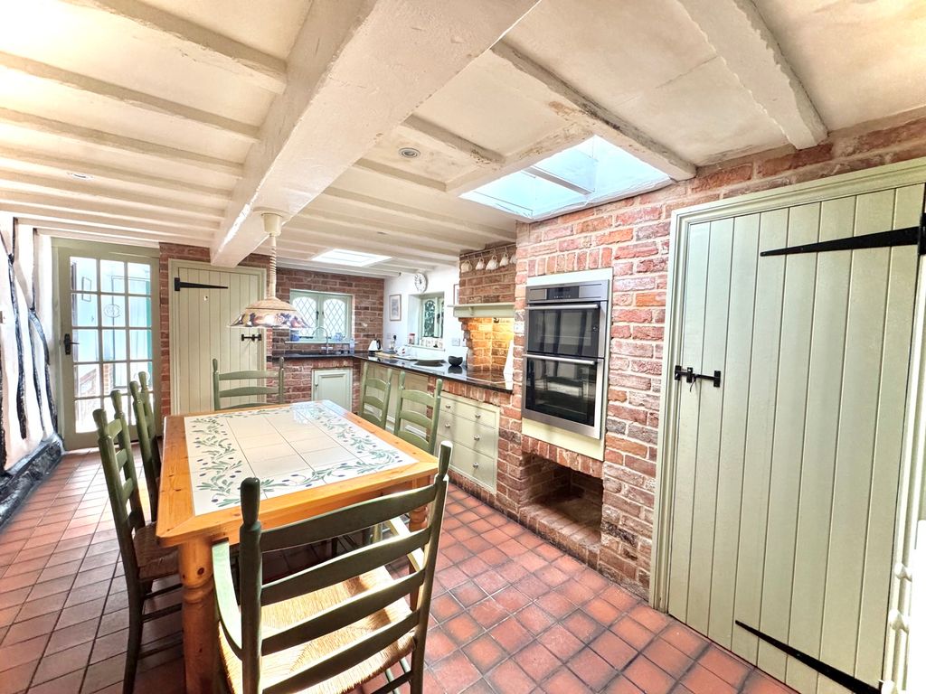 Property photo 2 of 25 Kitchen View 2
