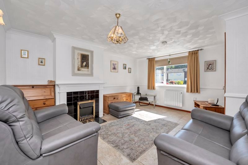 Property photo 2 of 14 Sitting Room