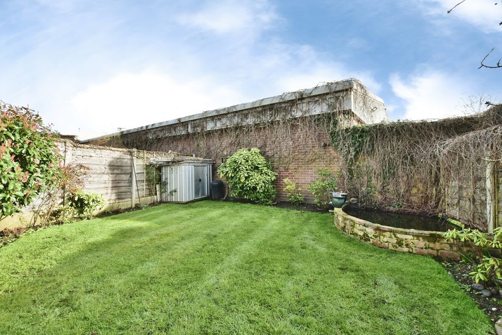 Property photo 3 of 29 Pbox-Img.Jpg