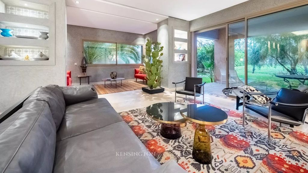 Property photo 2 of 29