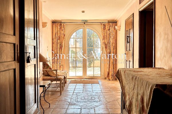 Property photo 3 of 7