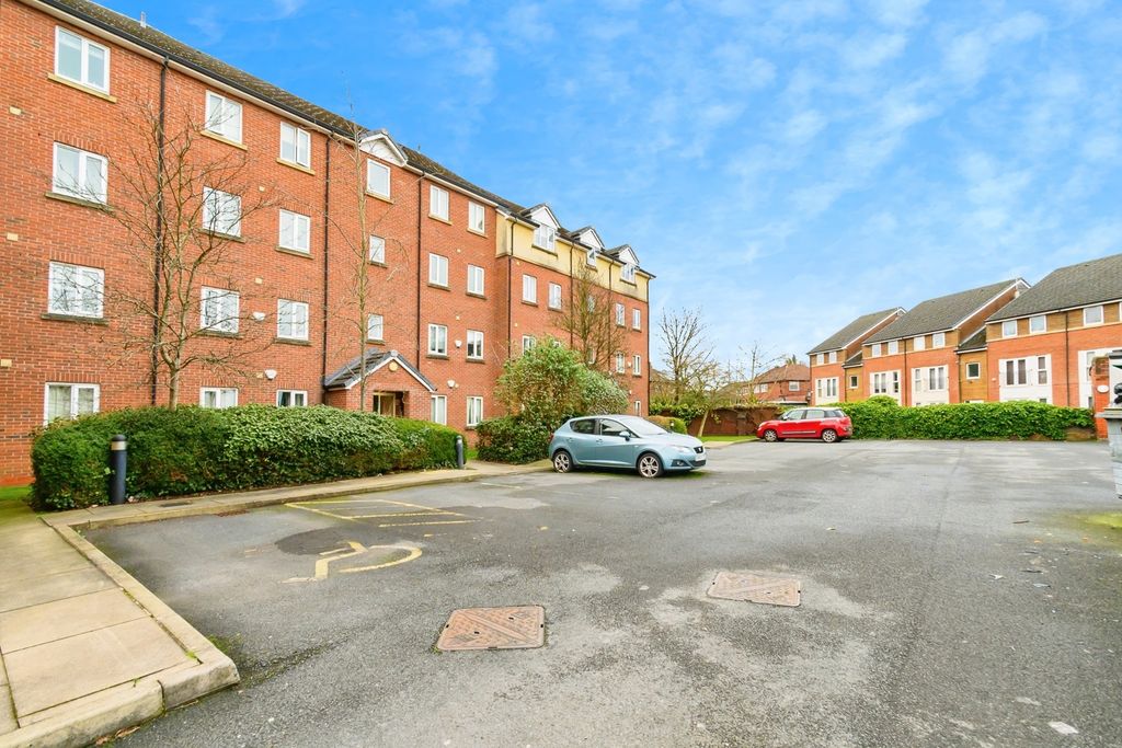 Property photo 3 of 16 Front View