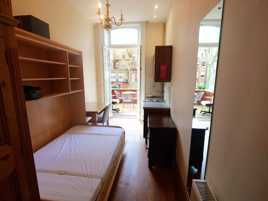 Property photo 3 of 5 Gallery