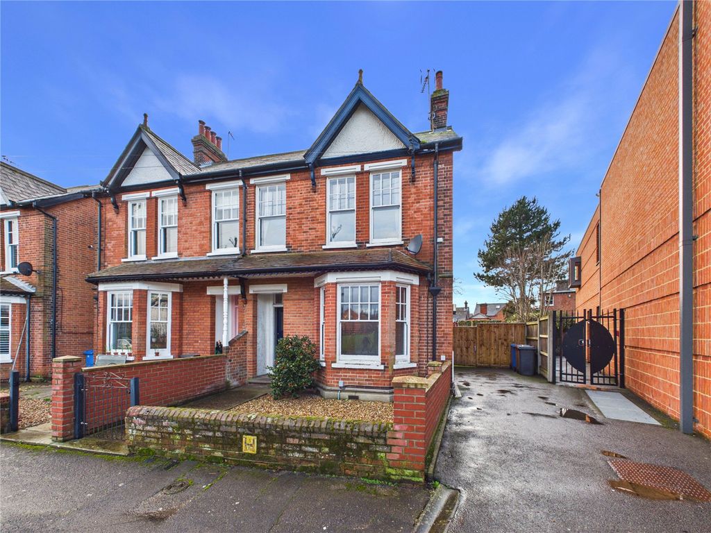 Property photo 1 of 13 Picture No. 01