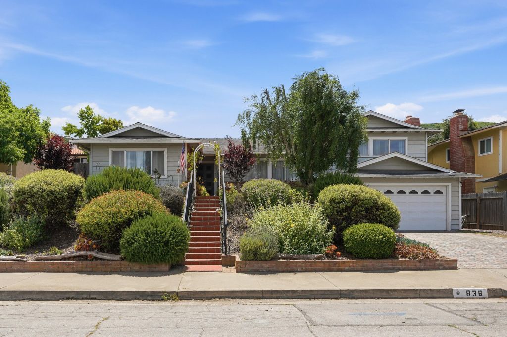 Property photo 2 of 10 <Alttext/>