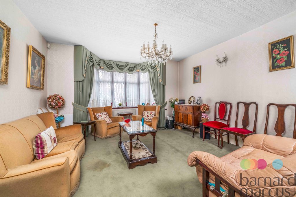 Property photo 3 of 24